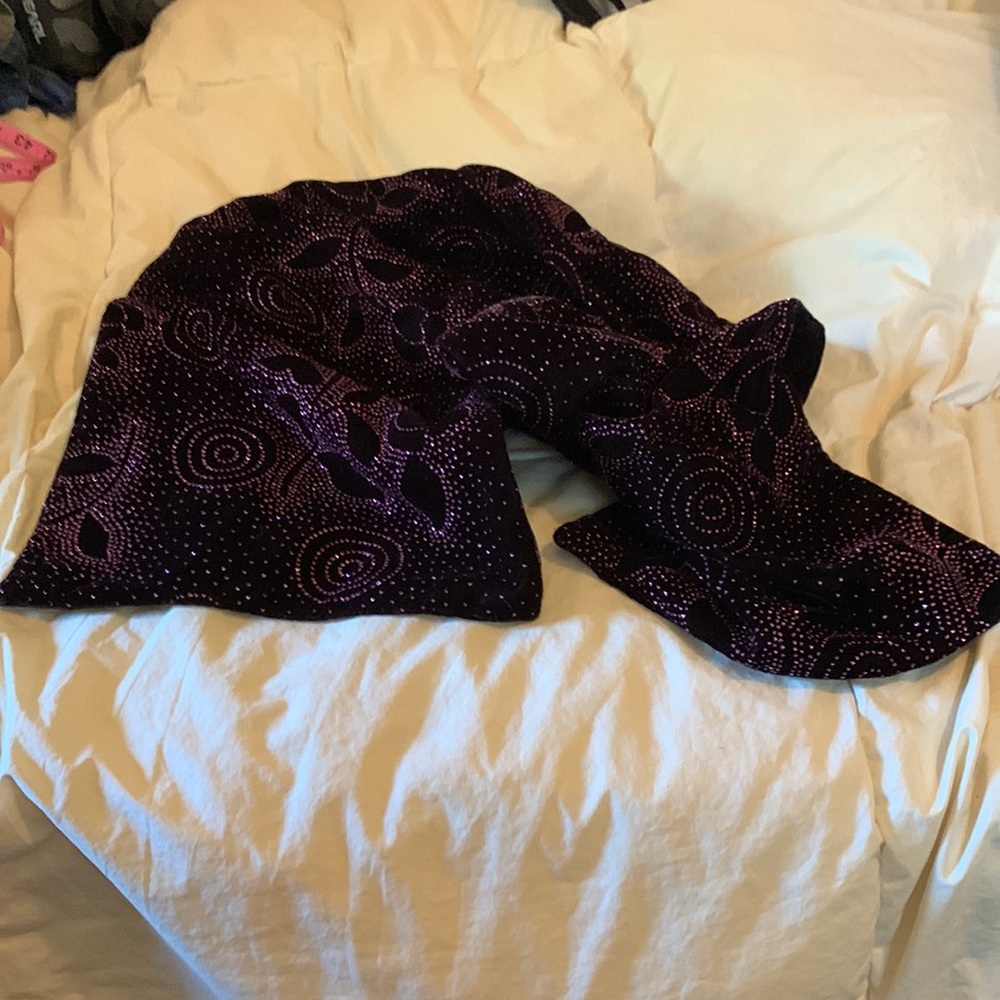 10” x 42” black velvet wrap with purple rhinestone design.